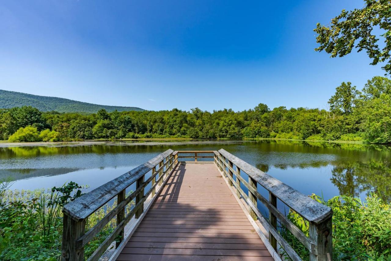River Access Cabin W Hot Tub, Deck, Grill, & Wifi Luray Exterior photo